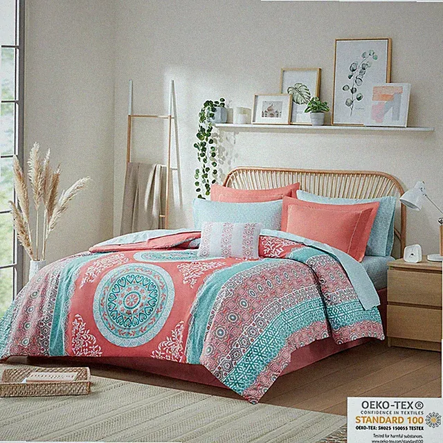 Intelligent Design Loretta Boho Comforter Set with Bed Sheets